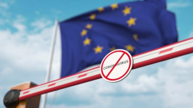 Совет ЕС внес изменения в рекомендации по скоординированному подходу к ограничениям свободного передвижения в ответ на пандемию covid-19, добавив новую категорию ограничений.