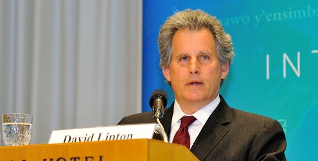 Экс-заместитель главы МВФ Дэвид Липтон может стать советником министра финансов США - Reuters