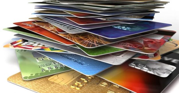 Кількість активних платіжних карток в Україні зросла на 5,5 мільйона