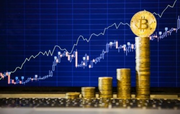19 февраля капитализация биткоина впервые в истории достигла $1 трлн, по данным CoinDesk.