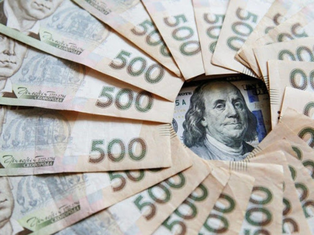 Конец зимы не внес существенных изменений в общий расклад сил на валютном рынке Украины.