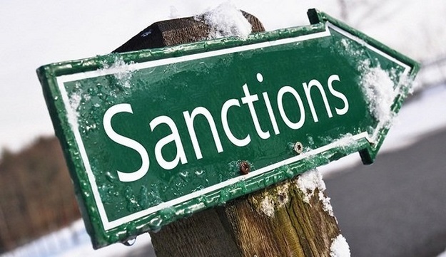Совет нацбезопасности и обороны принял решение продлить санкции против двух российских банков.