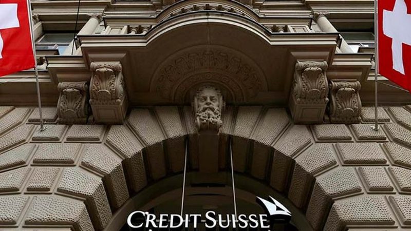 Найбільші банки Швейцарії UBS і Credit Suisse можуть об'єднатися.