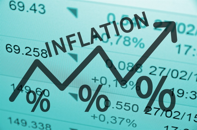 Національний банк України переглянув прогноз інфляції з 7% до 8% у 2021 році, але очікує її повернення до цілі 5% у першому півріччі 2022 року та подальшу стабілізацію на цьому рівні.