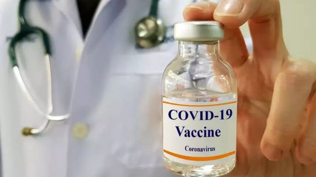 Кабинет министров принял решение о дополнительном направлении из государственного бюджета 6,5 млрд грн на закупку вакцин от коронавируса.