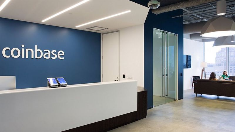 Американская криптовалютная биржа Coinbase решила закрыть свой офис (бывшую штаб-квартиру) в Сан-Франциско в 2022 году и перейти на удаленную работу.