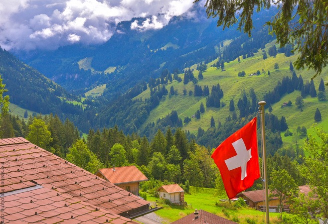Швейцарія захищає свій ринок праці від вимог Євросоюзу