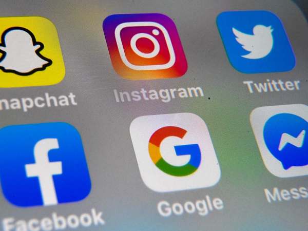 Facebook, Twitter і материнська компанія Google — Alphabet — попередили про можливе припинення роботи в Гонконзі, якщо місцева влада внесе заплановані зміни в закон про захист персональних даних.