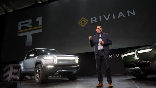 Разработчик электромобилей Rivian привлек $2,5 млрд от Ford, фонда Amazon и других инвесторов.