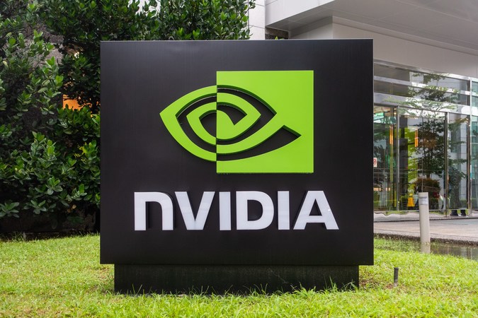 Китайский антимонопольный регулятор откладывают рассмотрение вопроса о приобретении Nvidia разработчика микропроцессоров Arm за $40 млрд.