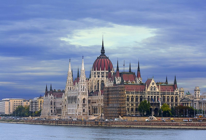 Венгрия с 7 августа разрешила свободный въезд гражданам Украины при использовании наземных пунктов пропуска.