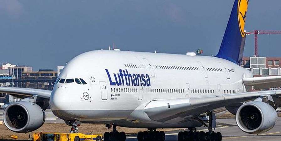 Німеччина продає чверть своєї частки акцій Lufthansa