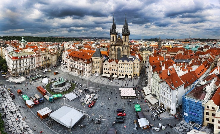 Український лоукостер SkyUp заявив про запуск прямих рейсів між Києвом та Прагою за ціною квитків від 47 євро в один бік.