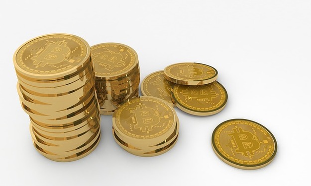 Крупные держатели биткоина (от 10 до 10 тыс. цифровых монет) за последние три дня накопили 60 тыс.