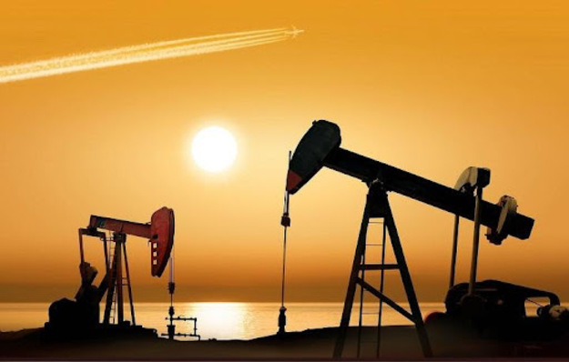 На сегодняшних торгах стоимость нефти восстанавливается после снижения практически на 1% на вчерашней сессии.