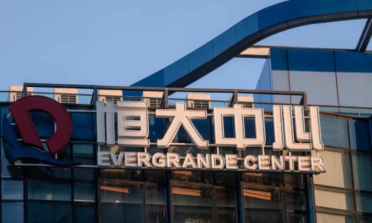 Китайська влада попросили місцевих чиновників підготуватися до можливого краху забудовника Evergrande і знайти забудовників, які зможуть добудувати будинки компанії.