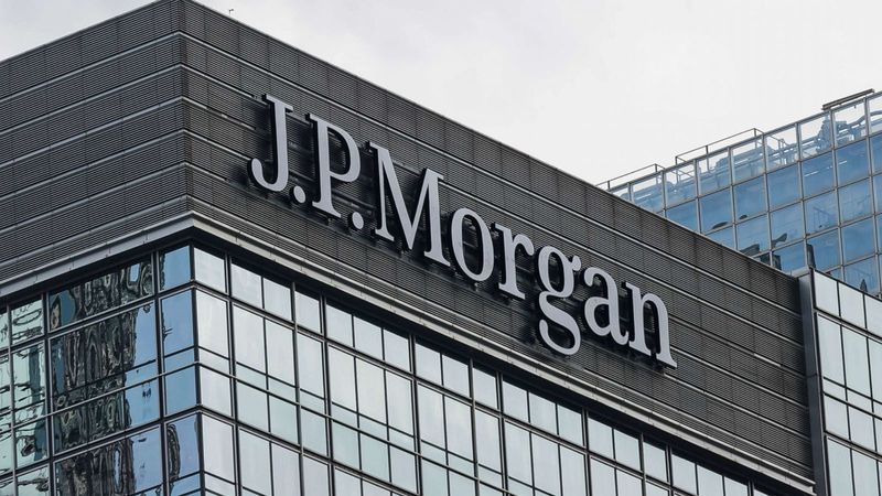 Инвесторы считают биткоин более надежной защитой от инфляции, чем золото - JP Morgan