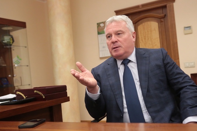 В інтерв'ю з головою правління Укргазбанку«Мінфін» обговорив скандал в Укрексімбанку, зволікання з податковою амністією і перспективи приватизації держбанку.