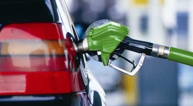 Міністерство економіки України оприлюднило середню вартість бензинів в розмірі 28,20 грн/літр і дизпального — 25,07 грн/літр, з яких вираховується гранична ціна реалізації пального на АЗС на кінець жовтня.
