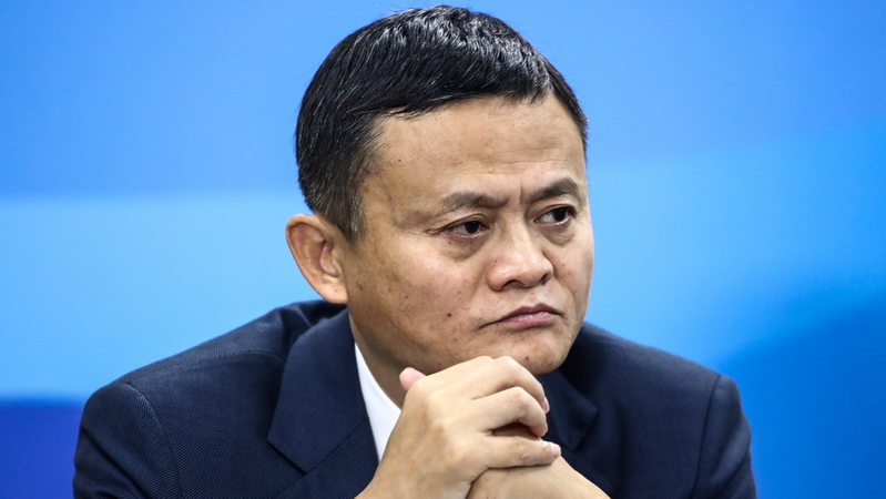 Засновник однієї з найбільших IT-компаній Китаю Alibaba, мільярдер Джек Ма втратив перше місце в рейтингу 100 найбагатших бізнесменів Китаю за версією Forbes.► Підписуйтесь на телеграм-канал «Мінфіну»: головні фінансові новиниЯк змінилися статки МаForbes при складанні рейтингу оцінив статки Ма в $41,5 млрд.
