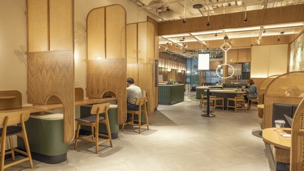 Starbucks и Amazon открыли первое кафе без кассиров