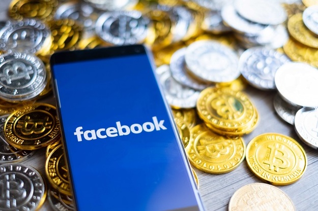 Facebook знову дозволить рекламу криптовалют