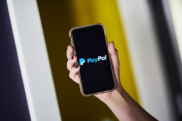 Платежный гигант PayPal планирует создать собственную криптовалюту, подкрепленную долларом США.