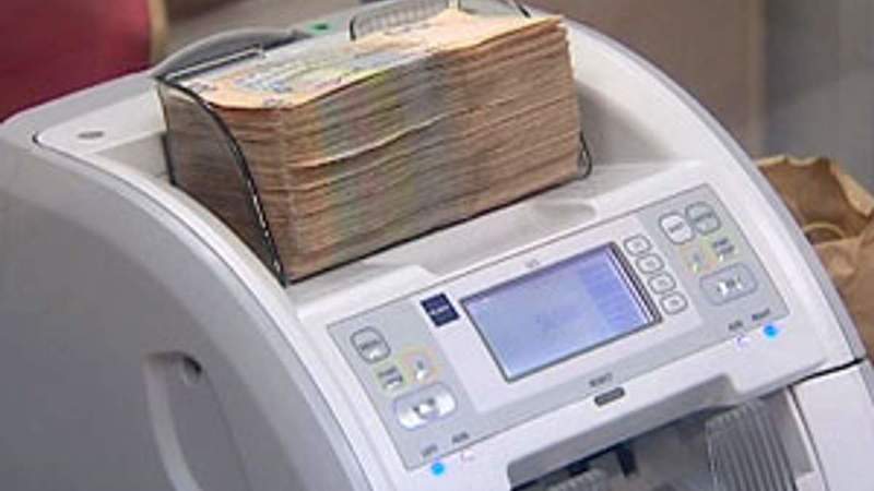 Поведінка валютного ринку цього тижня підтвердила ствердження «Мінфіну» про те, що січневий зліт курсу долара був спровокований військовими страхами нерезидентів з приводу можливого вторгнення Росії в Україну, а також активними покупками валюти імпортерами енергоносіїв.
