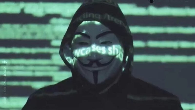 Anonymous зламали сайт Міноборони Росії і злили базу даних, яка містила телефони, пошту та імена співробітників.