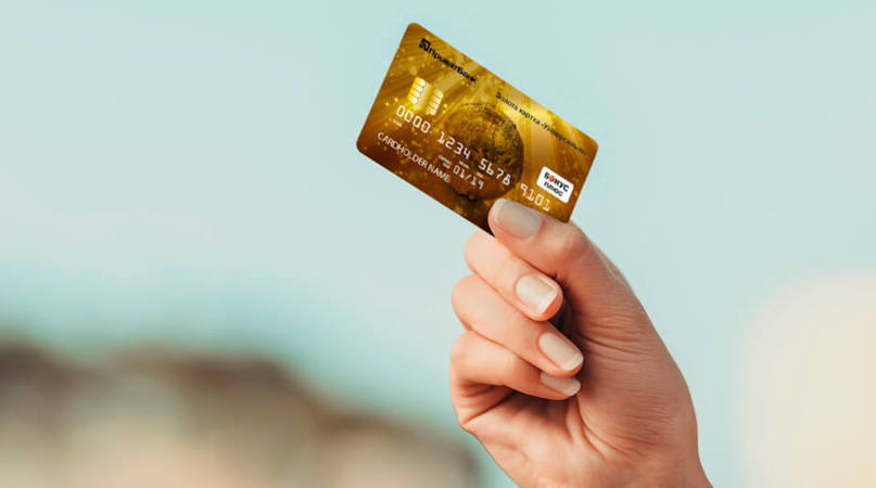 Приватбанк з 1 березня 2022 року впроваджує кредитні канікули для клієнтів фізичних осіб за всіма кредитними картками.