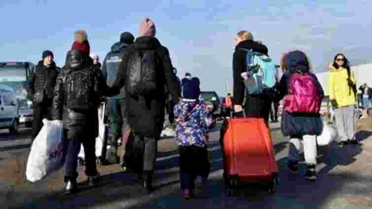 Беженцы с Украины смогут получить выплаты в течение трех месяцев со дня прибытия в страну.