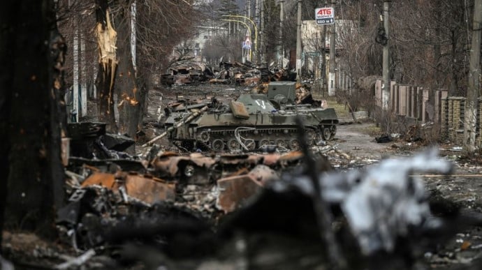 Українська армія від початку російського вторгнення знищила 2 593 одиниці ворожої техніки, яка оцінюється 5 млрд дол або 700 млрд руб.