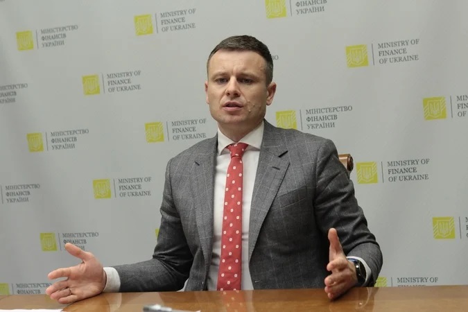 Збитки від дій російських окупантів в Україні складають від третини до половини ВВП країни.