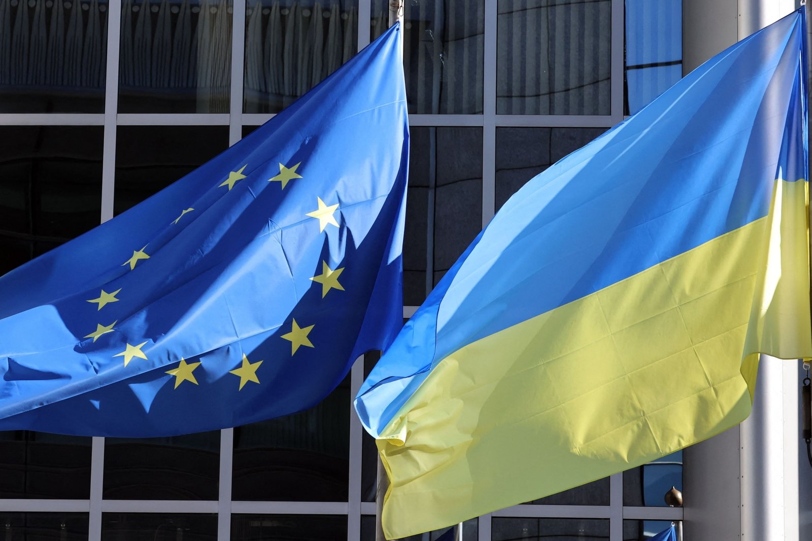 18 березня Україна отримала 300 млн євро фінансової допомоги Європейського Союзу, повідомляє Міністерство фінансів.
