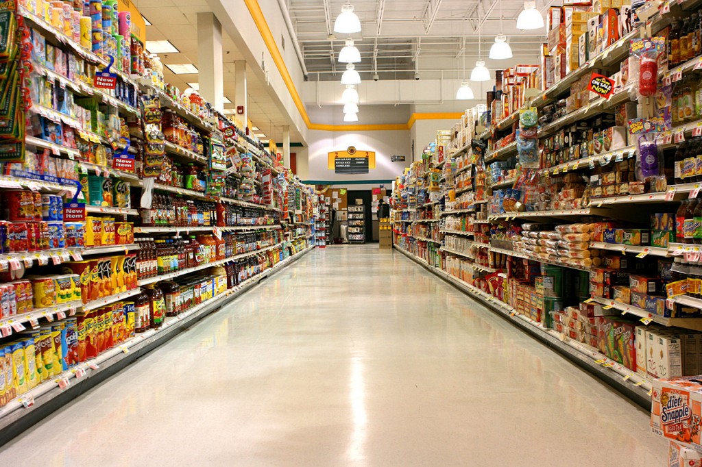 Сеть супермаркетов, продукты, магазины работают