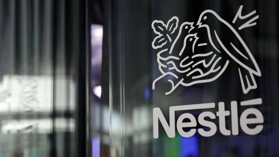 Швейцарский производитель продуктов питания Nestle объявил, что не рассчитывает в ближайшем будущем получать доходы в РФ и платить налоги.