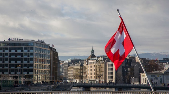 Швейцария заморозила российские активы на сумму около 5,75 млрд швейцарских франков или $6,17 млрд, которые включают ряд объектов недвижимости.