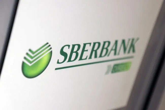 Дочірня компанія російського Сбєрбанку отримала згоду від британського суду щодо встановлення тимчасової адміністрації в банку, що фактично означає початок процедури банкрутства фінустанови.