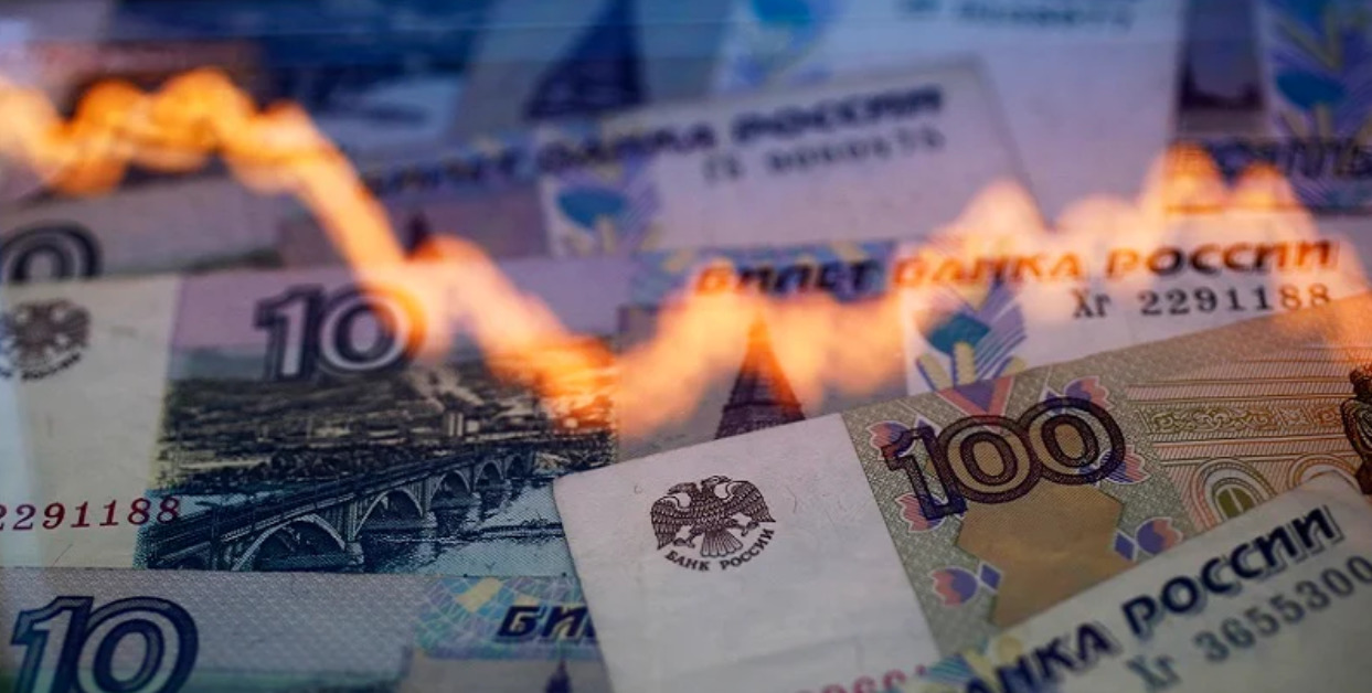 Дефолт в РФ наступит 4 мая, если она не выплатит долг в долларах - Moody's