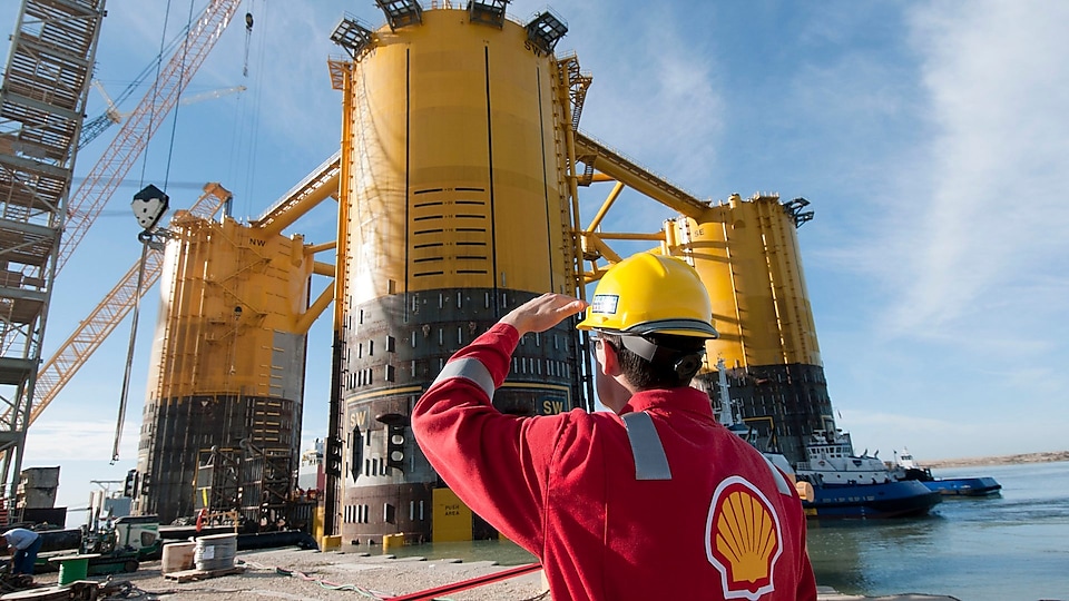 Shell продает свою долю в российском проекте «Сахалин-2».
