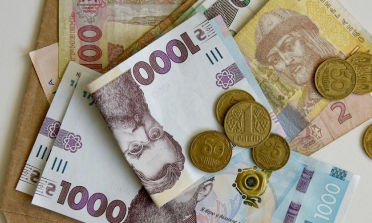 Безусловный базовый доход: стоит ли вводить его в Украине 