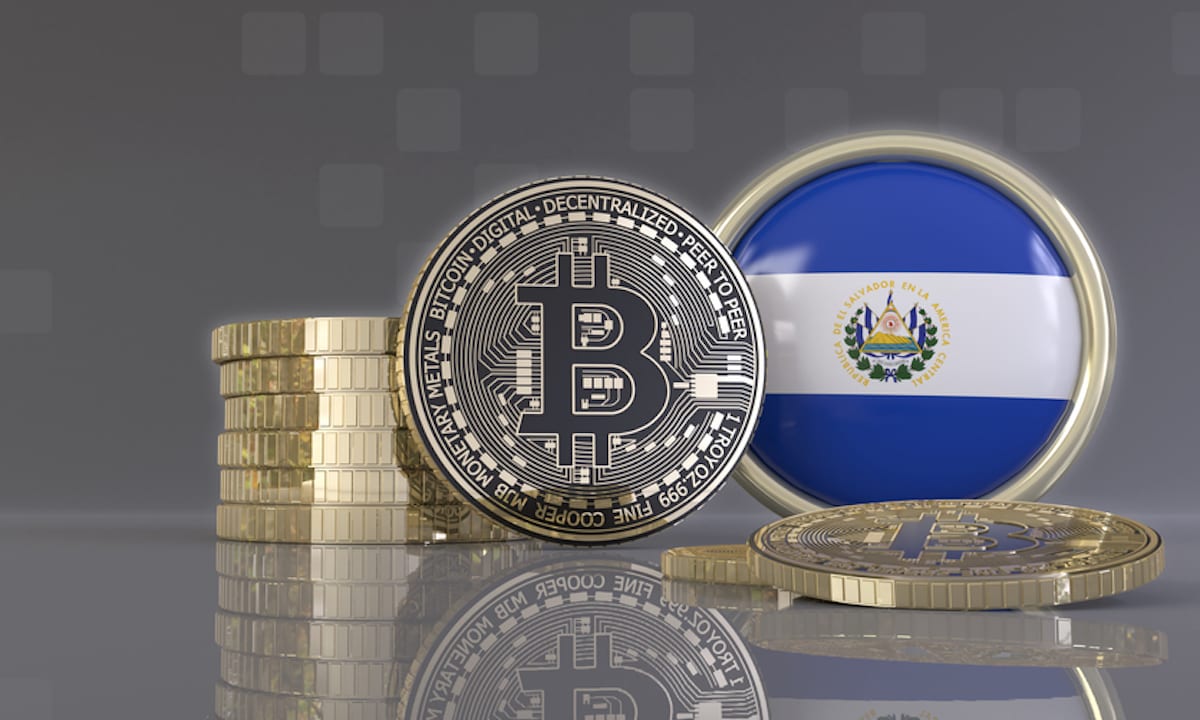 Сальвадор знову викупає провал біткоїна: купив 500 монет