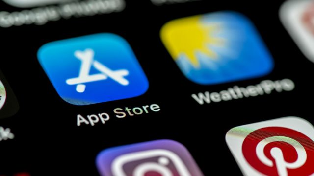 App Store в России больше не принимает оплату из-за мобильных платежей.