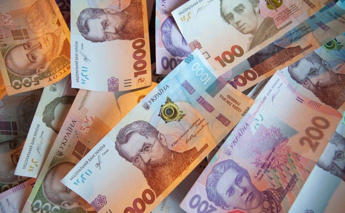 По результатам проведенного 31 мая аукциона ОВГЗ, Министерству финансов удалось привлечь в госбюджет 3,1 млрд гривен по курсу НБУ.