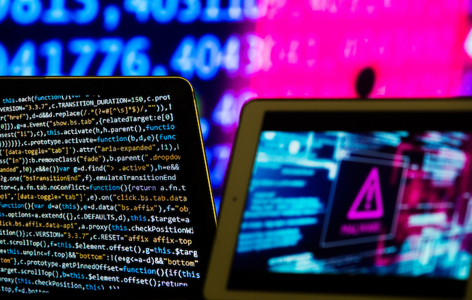 В Госспецсвязи предупреждают о новой кибератаке на государственные организации Украины: хакеры используют тему зарплат.
