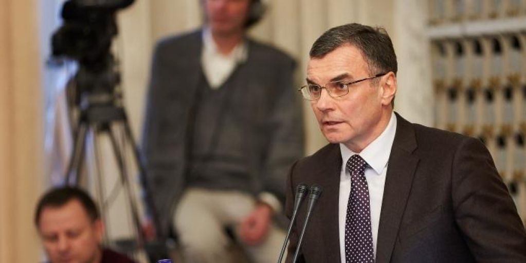 Учредитель и мажоритарный акционер Мегабанка Виктор Субботин обратился к депутатам Верховной Рады, в котором призвал дать оценку действиям НБУ.