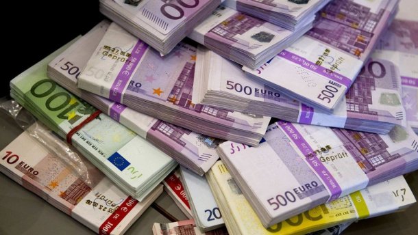 Немецкий государственный банк развития KfW перечислил Нацбанку Украины льготный кредит на сумму 150 млн евро для финансирования социальных расходов.