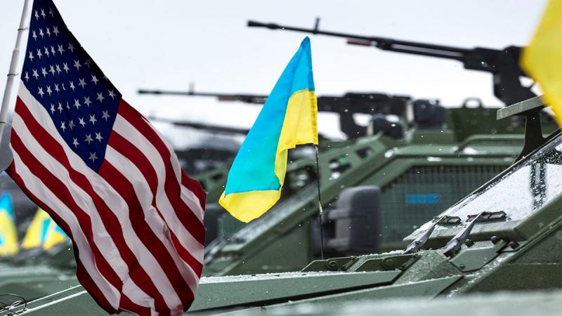 Власти Соединенных Штатов планируют направлять Украине около $1,5 млрд в месяц в поддержку работы правительства.