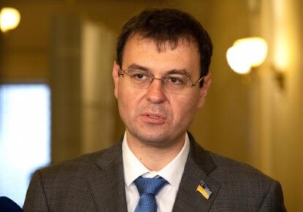 Мінфін та Верховна Рада готують механізм, що має вирішити проблему податкового президентства українських біженців.