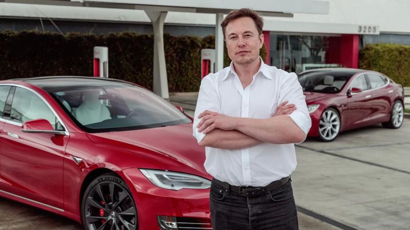 Компанія Tesla у четвер провела збори акціонерів, на яких про перспективи компанії та стан ринку розповів генеральний директор компанії Ілон Маск.